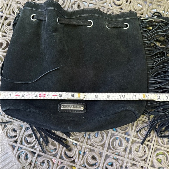 Steve Madden Black Suede Leather fringed crossbody handbag. 10”x12”x3”. Like new - Picture 6 of 6